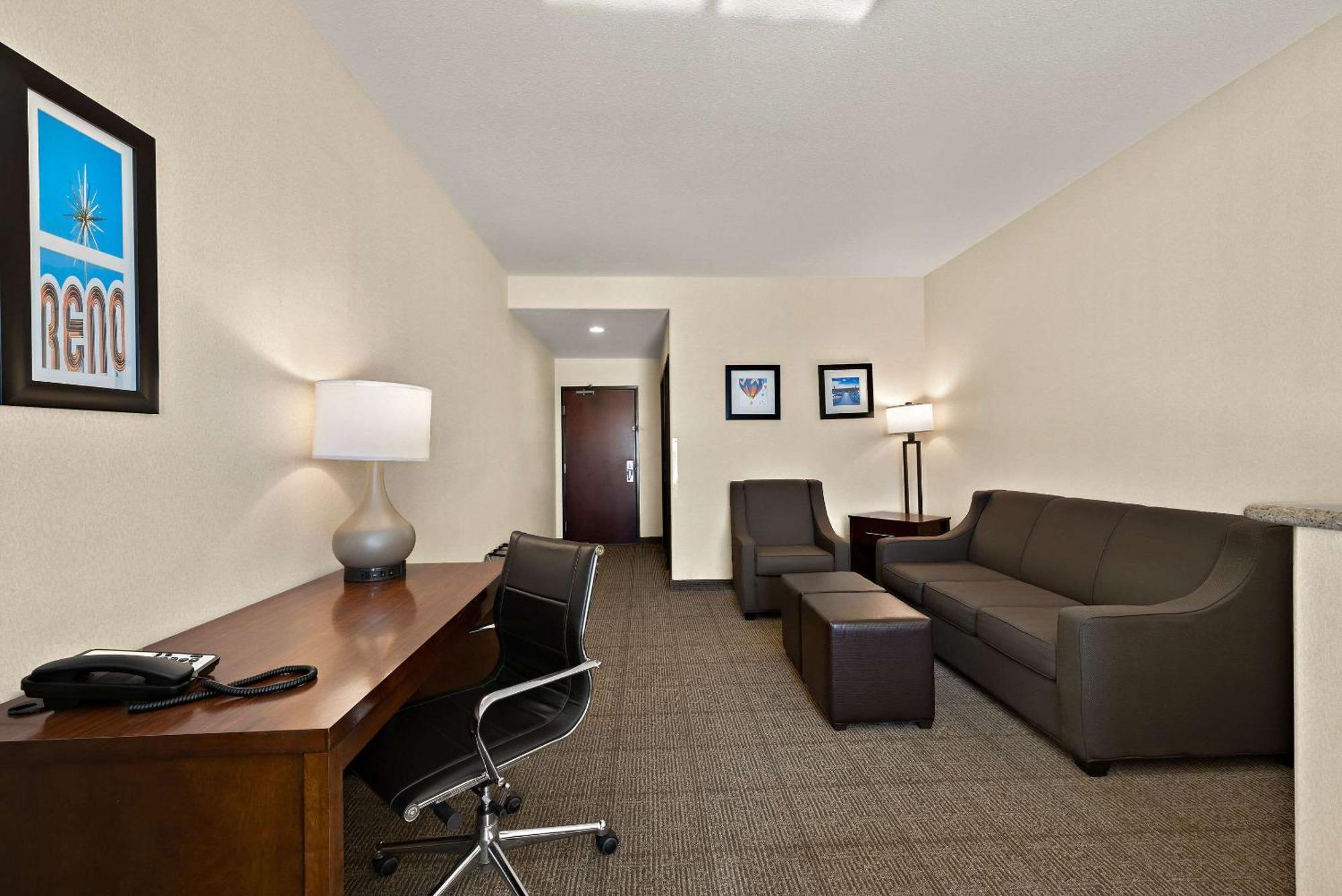 Comfort Inn&Suites Airport Centro de Convenciones Reno Exterior foto
